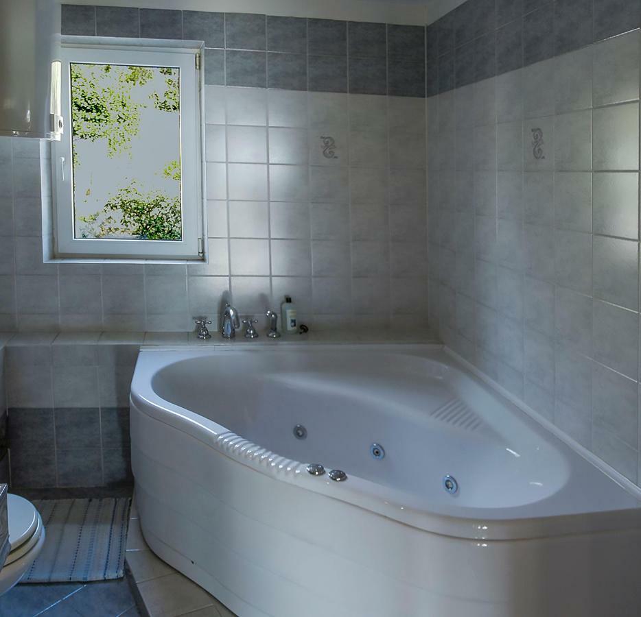 Marija With Pool & Garden & Amazing Sea View Villa *