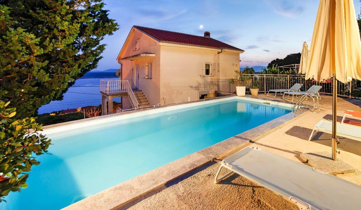 Marija With Pool & Garden & Amazing Sea View