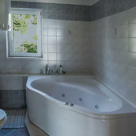 Holiday Home Marija With Pool & Garden & Amazing Sea View Dramalj Exterior foto